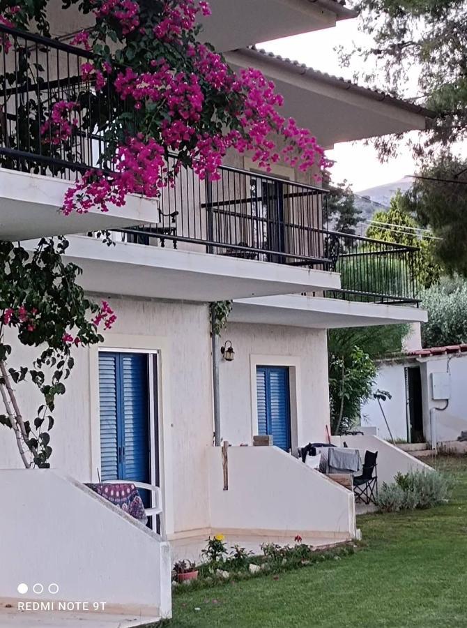 Villa Galaxidi Exterior foto