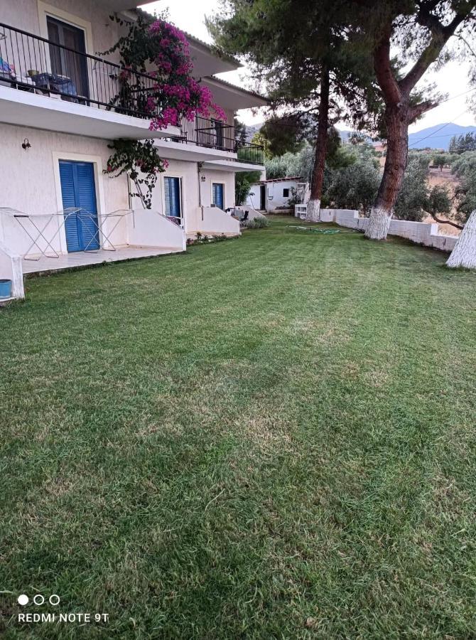 Villa Galaxidi Exterior foto